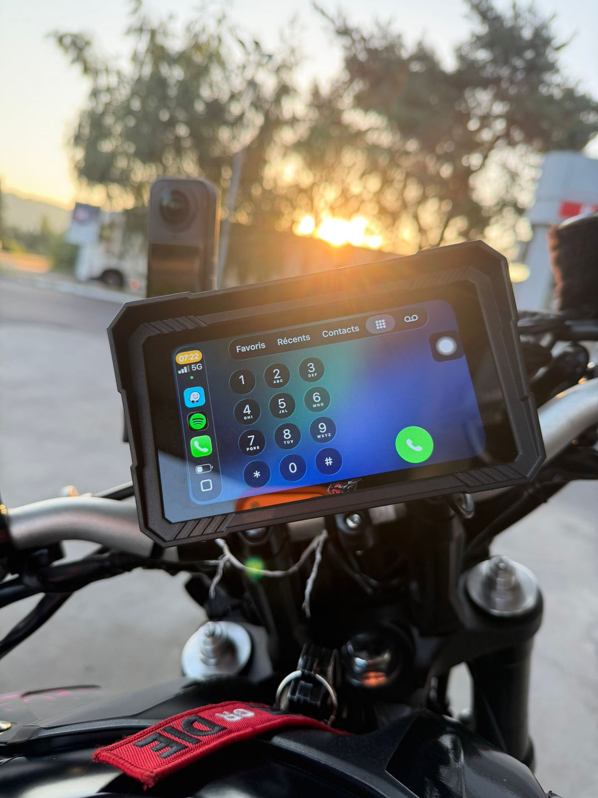 Motoplay 7" Pro Max® | Apple CarPlay and Android Auto